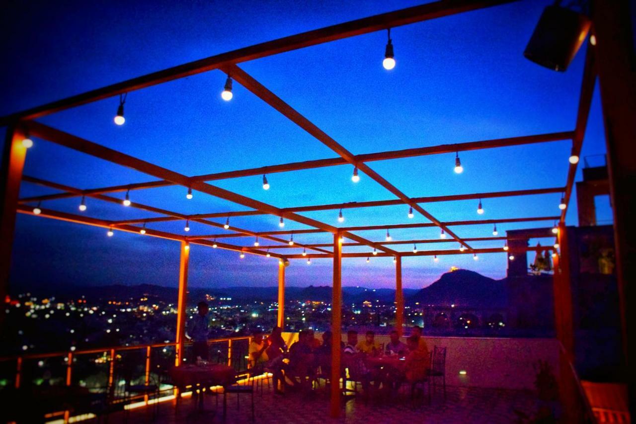 Hotel Kurabar Kothi Udaipur Dış mekan fotoğraf
