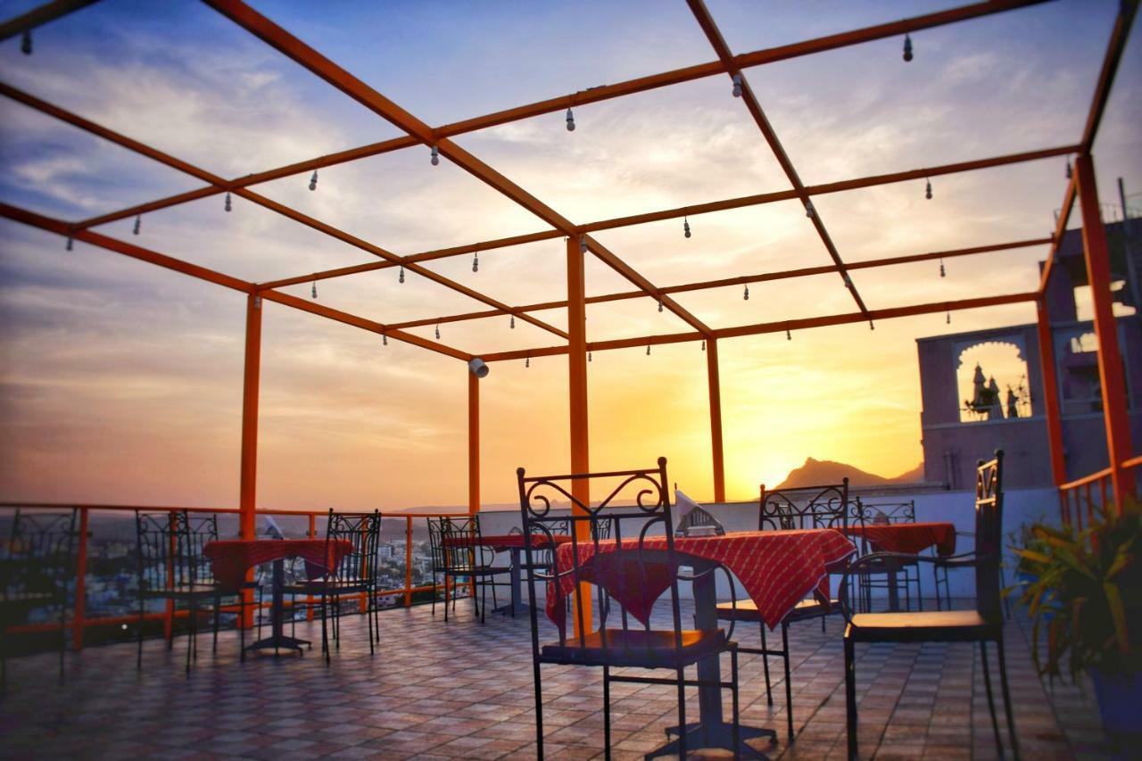 Hotel Kurabar Kothi Udaipur Dış mekan fotoğraf