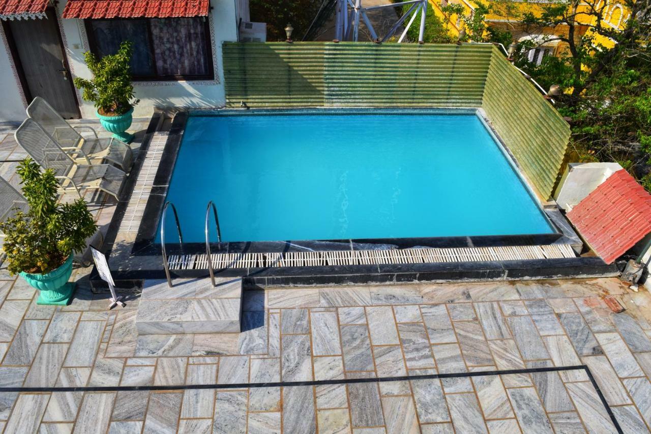 Hotel Kurabar Kothi Udaipur Dış mekan fotoğraf